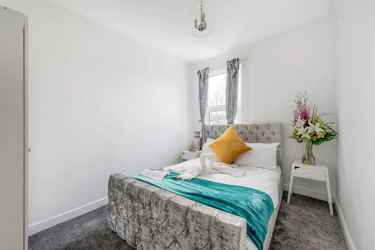 Апартаменты Pembroke House Norwood Экстерьер фото